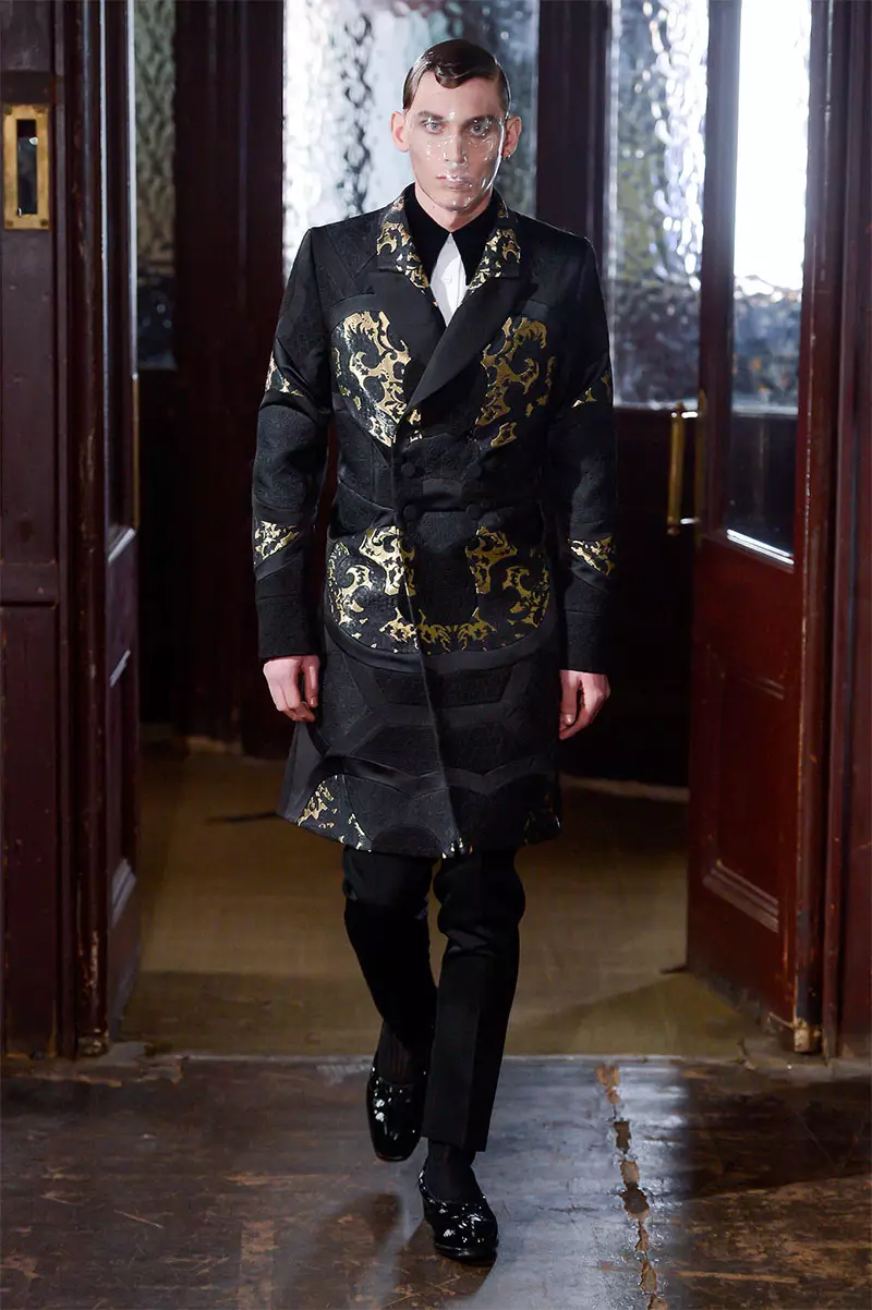 अलेक्जेन्डर-McQueen_fw13_29