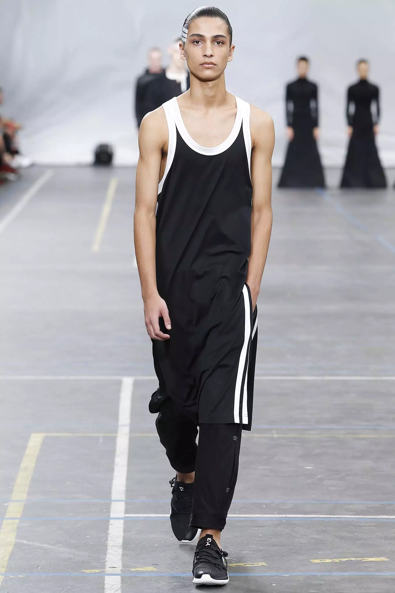 Y-3 Spring 2016 Menswear200