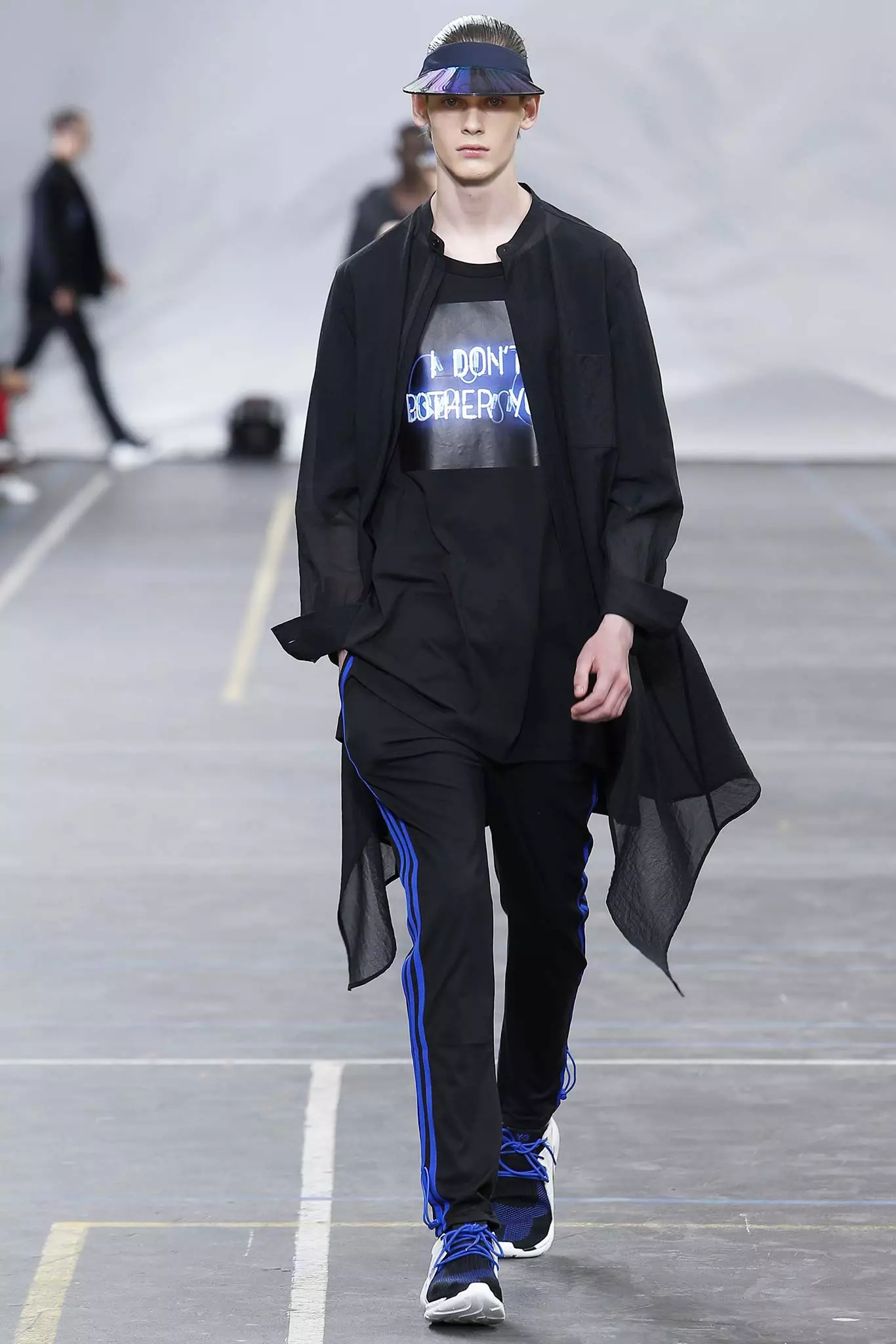 Y-3 वसन्त 2016 Menswear182