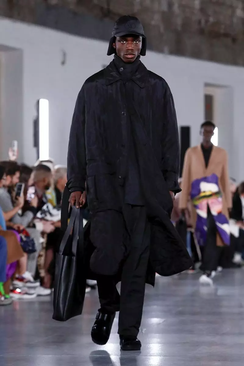 Roupa masculina Valentino Outono Inverno 2019 Paris16