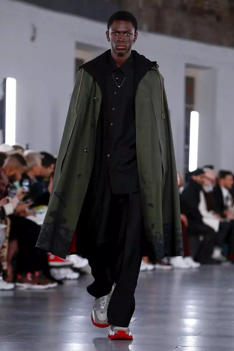 Valentino Menswear Fall Winter 2019 Paris4