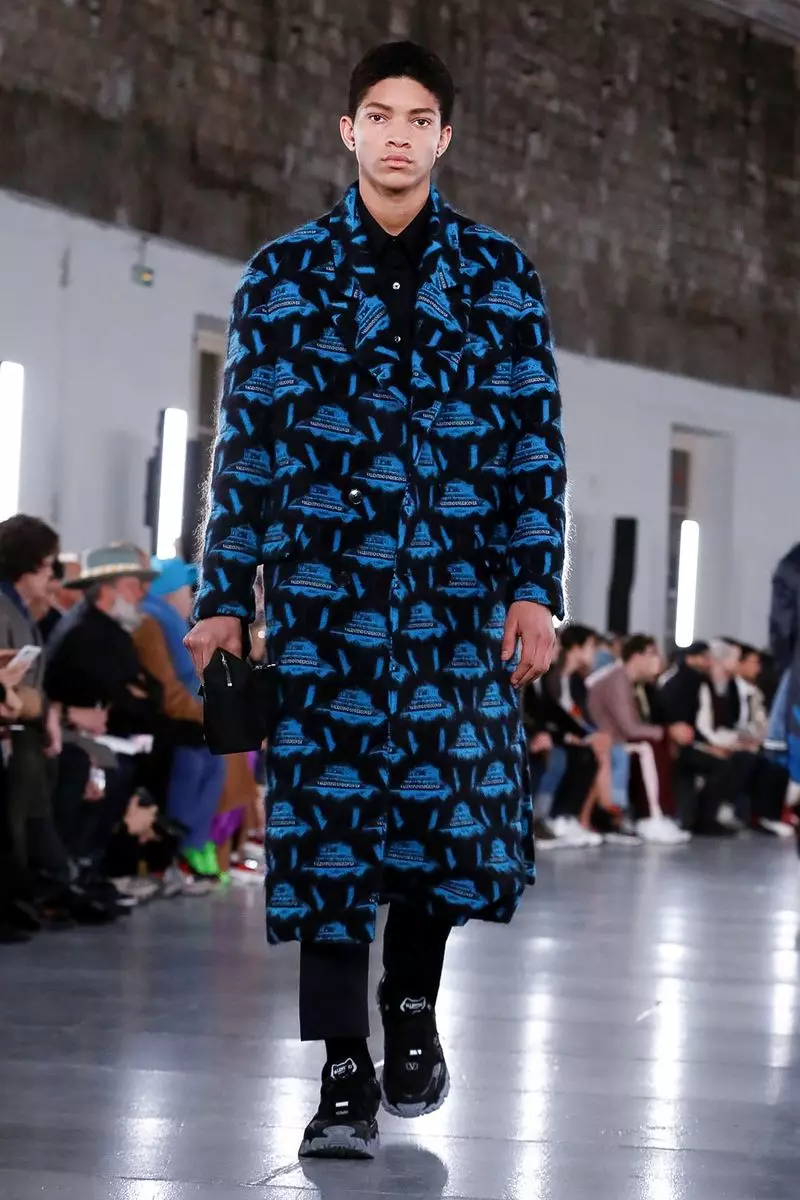 Valentino Menswear Fall Chando 2019 Paris41