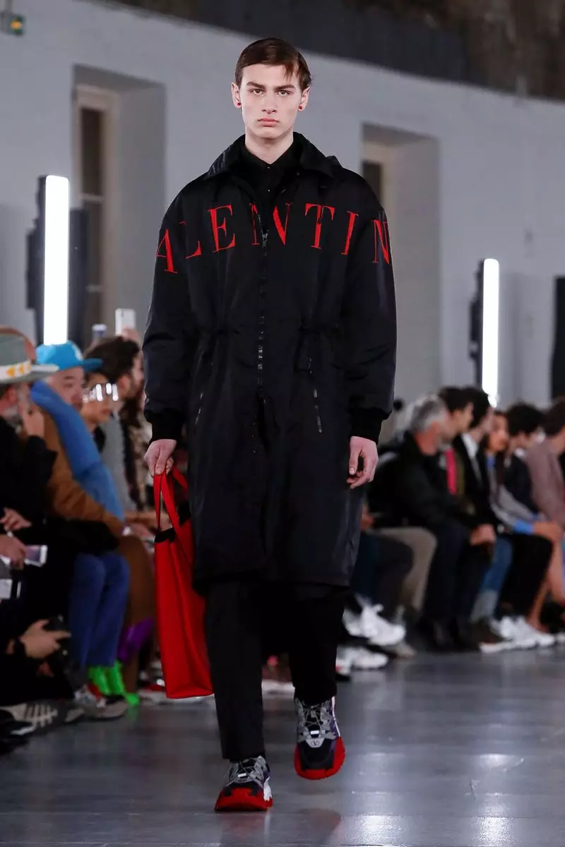 Valentino Menswear Fall Winter 2019 Paris44