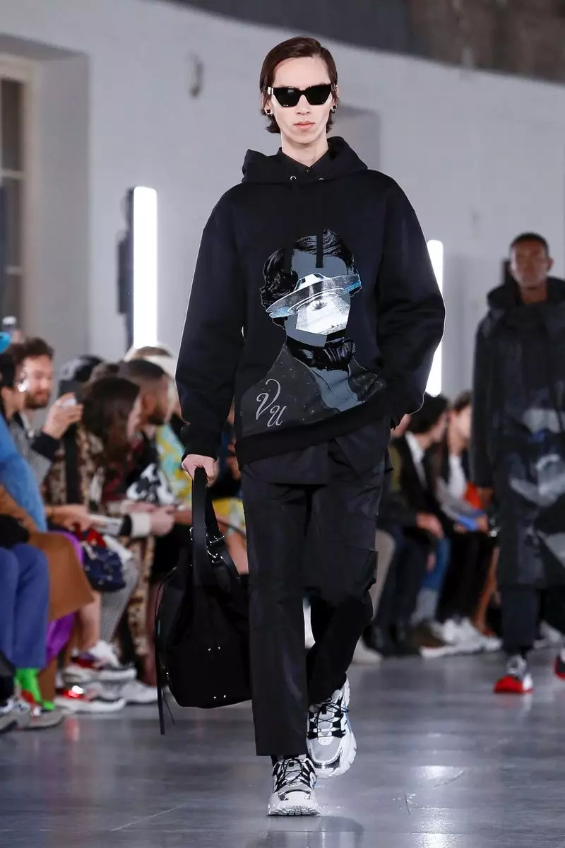 Valentino Menswear Fall Chando 2019 Paris9