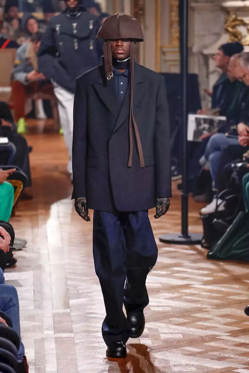 Raf Simons vīriešu apģērbi rudens ziema 2019 Parīze16