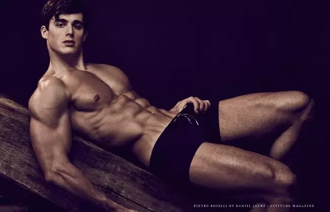 Top Model Pietro Boselli dening Daniel Jaems (3)