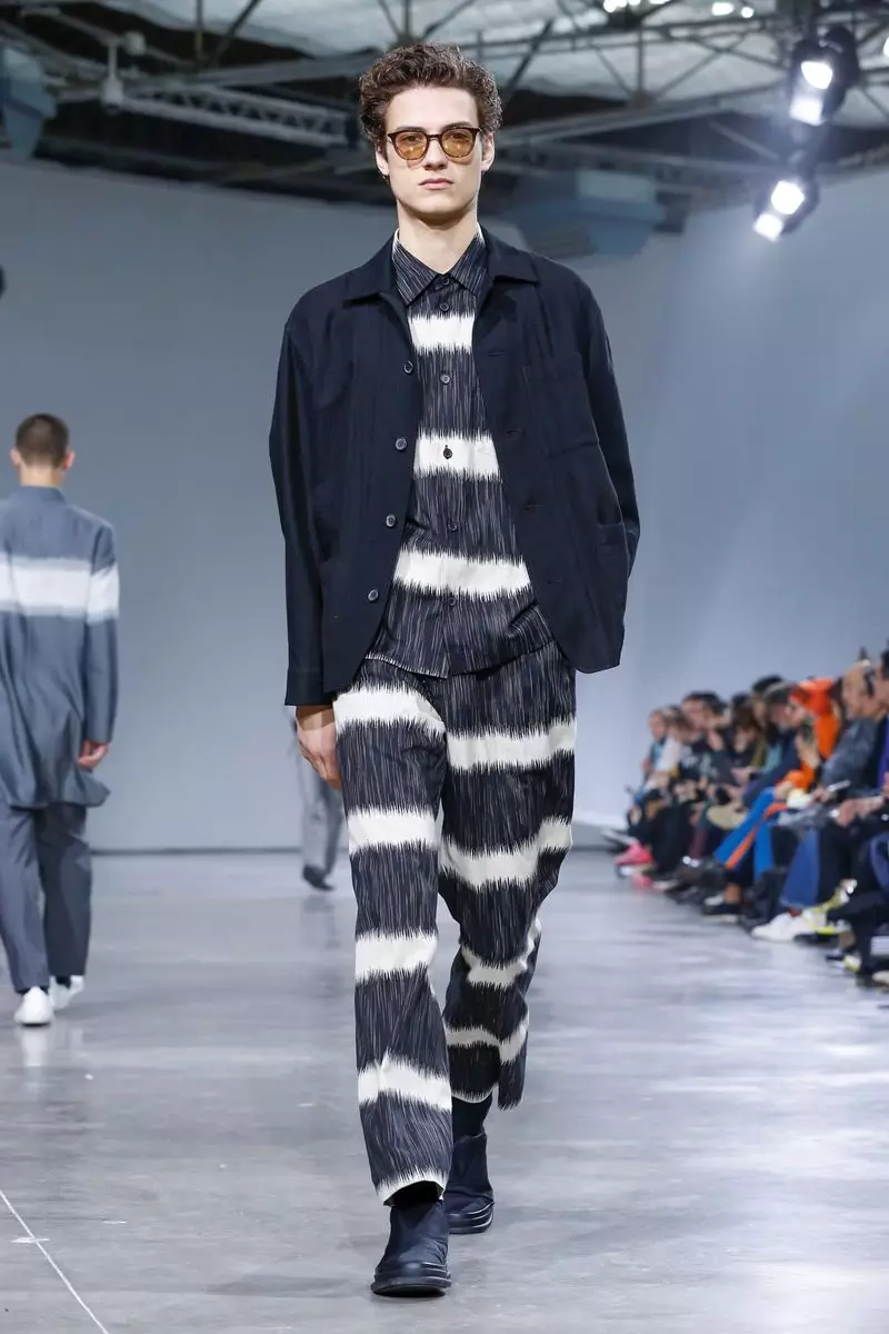 Issey Miyake vīriešu apģērbi rudens ziema 2019 Parīze24