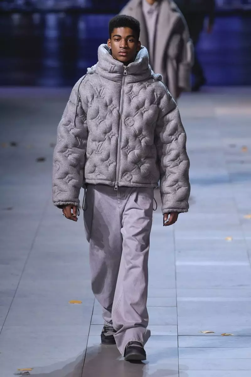 Louis Vuitton Menswear Caij nplooj zeeg caij ntuj no 2019 Paris24