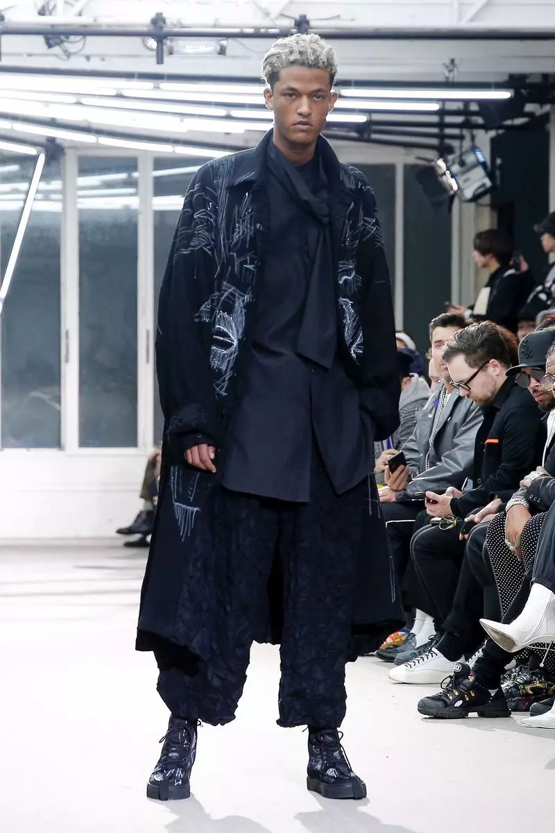 Yohji Yamamoto Gizonezkoen arropa 2019ko udazken-negua Paris12