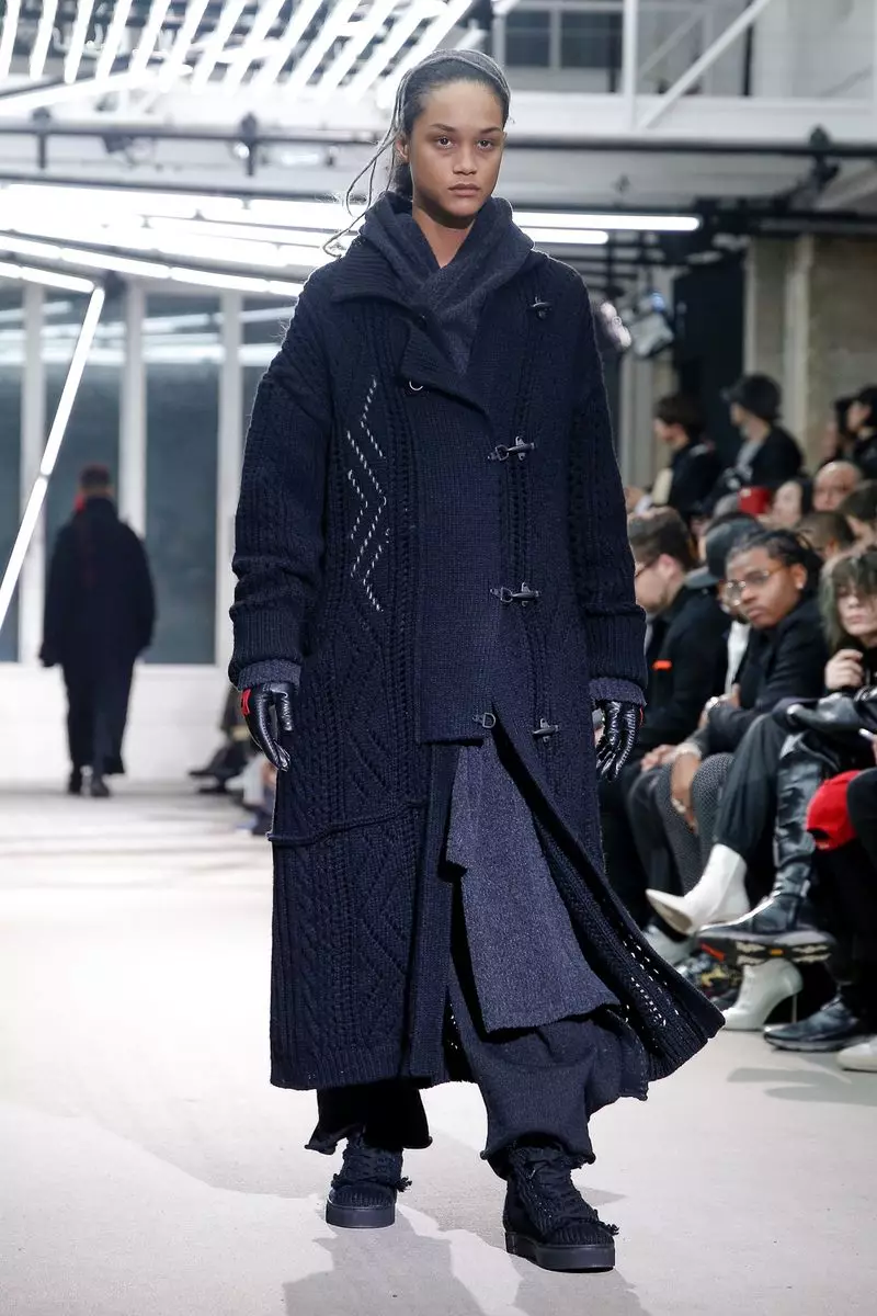 Мужская одежда Yohji Yamamoto осень-зима 2019 в Париже16