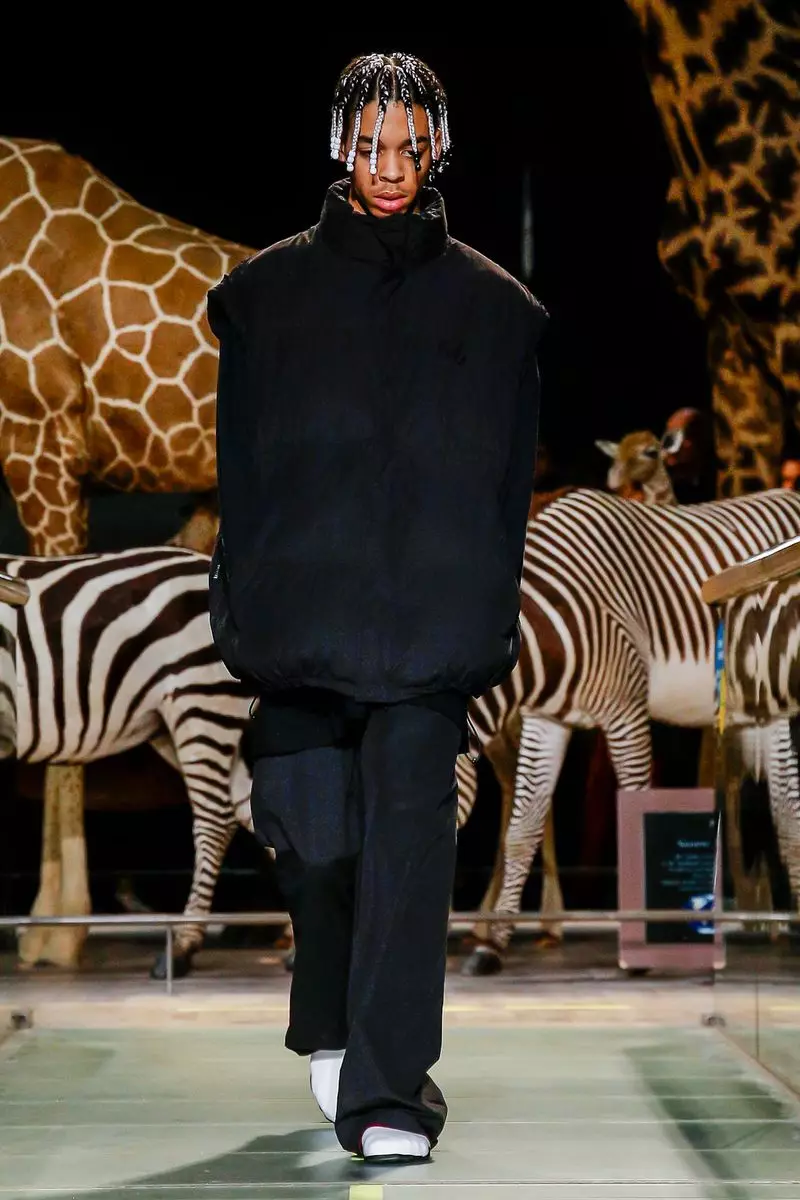 Vetements Tayari Kuvaa Majira ya Baridi 2019 Paris57