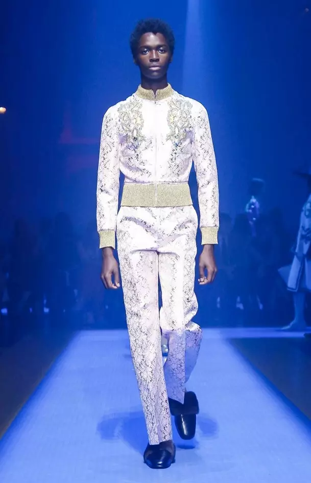 GUCCI TAYARI KUVAA MAJIRA YA SPRING 2018 MILAN19