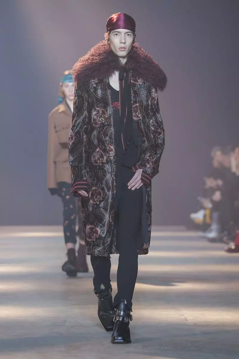 Akanjo lehilahy Ann Demeulemeester Fararano ririnina 2019 Paris40