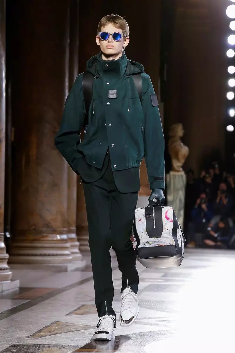 Берлутигийн эрэгтэй хувцас 2019 оны намар өвлийн Парис15