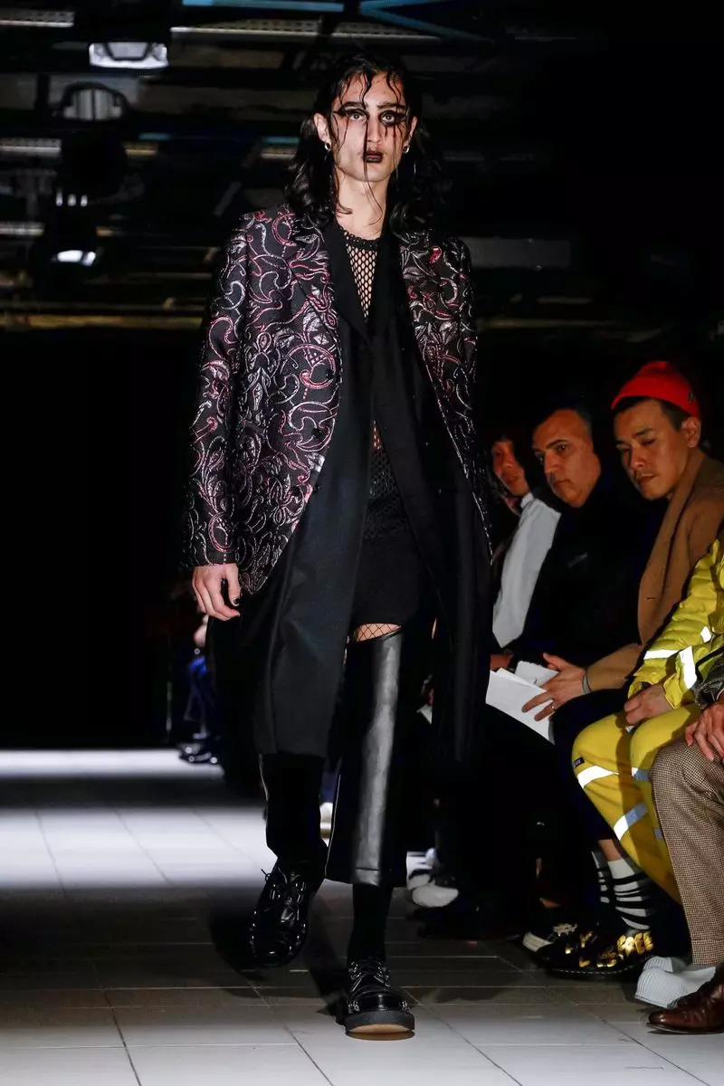 Comme des Garçons Homme Plus uwe ndị nwoke na-ada ọdịda oyi 2019 Paris24