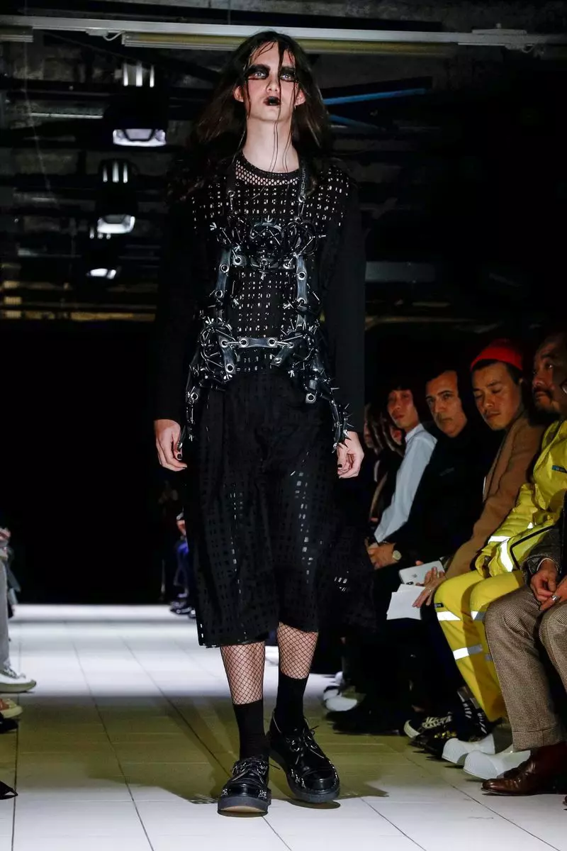 Comme des Garçons Homme Plus uwe ndị nwoke na-ada ọdịda oyi 2019 Paris30