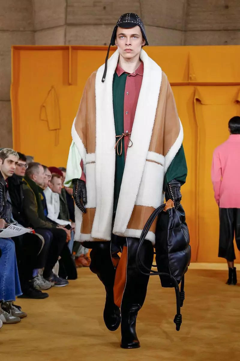 Loewe Menswear ဆောင်းရာသီ 2019 Paris37