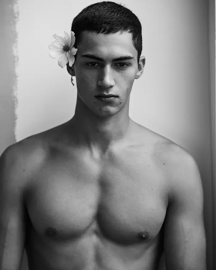 Portraits Nudes Flowers by Mariano Vivanco (24)