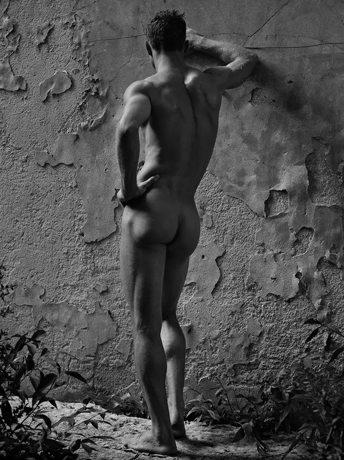 Portraits Nudes Flowers by Mariano Vivanco (6)