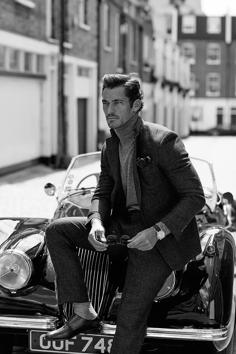 David Gandy i fotografuar nga Arnaldo Anaya-Lucca dhe stiluar nga Richard Pierce, për kopertinën e shtatorit 2016 të Vanity Fair UK.