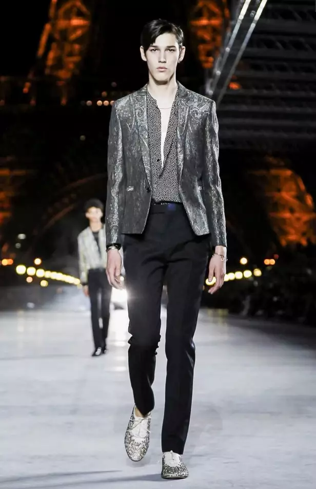 SAINT LAURENT LISTO PARA PORTAR PRIMAVERA VERÁN 2018 PARIS14