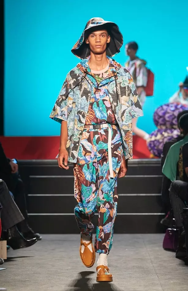 MEMENTO BAILIÚ KENZO LA Uimh. 2 Taispeántas FASHION PARIS 201817