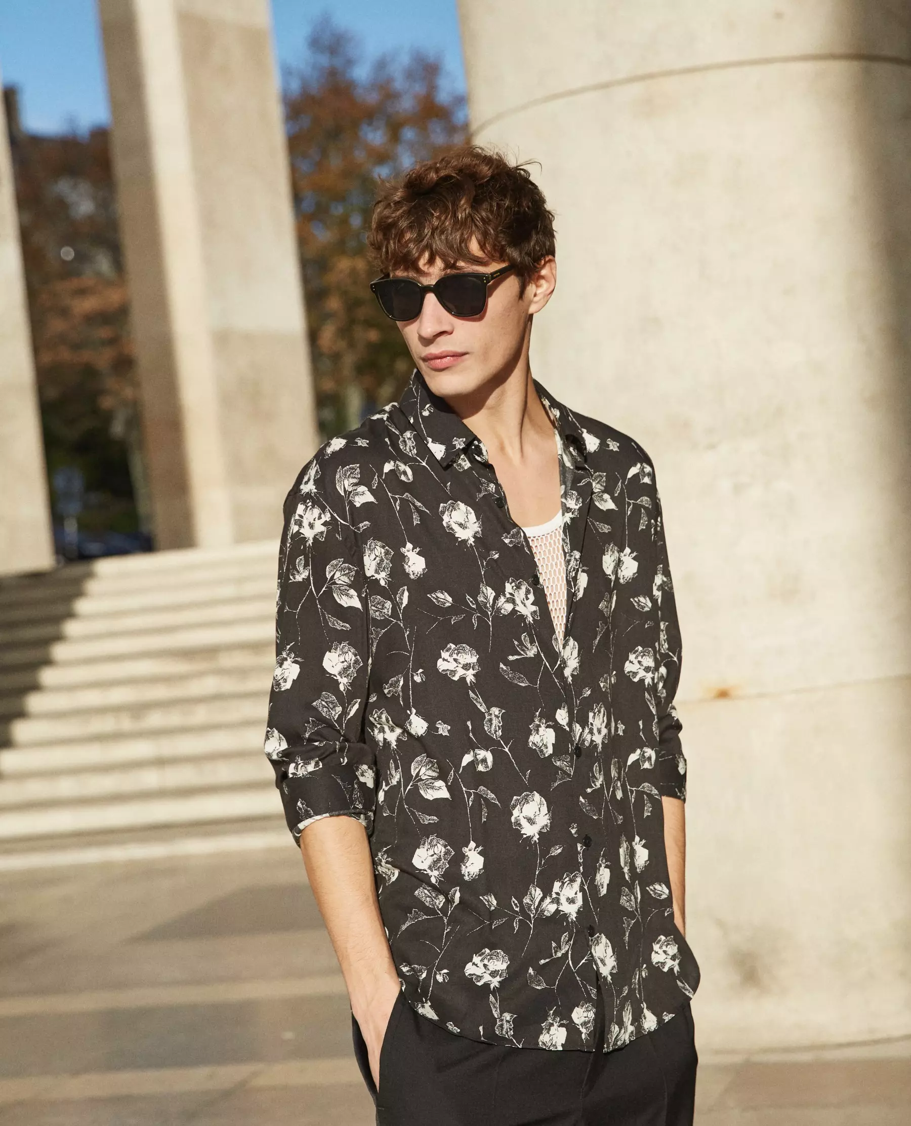 The Kooples New Collection SS192 အတွက် Adrien Sahores