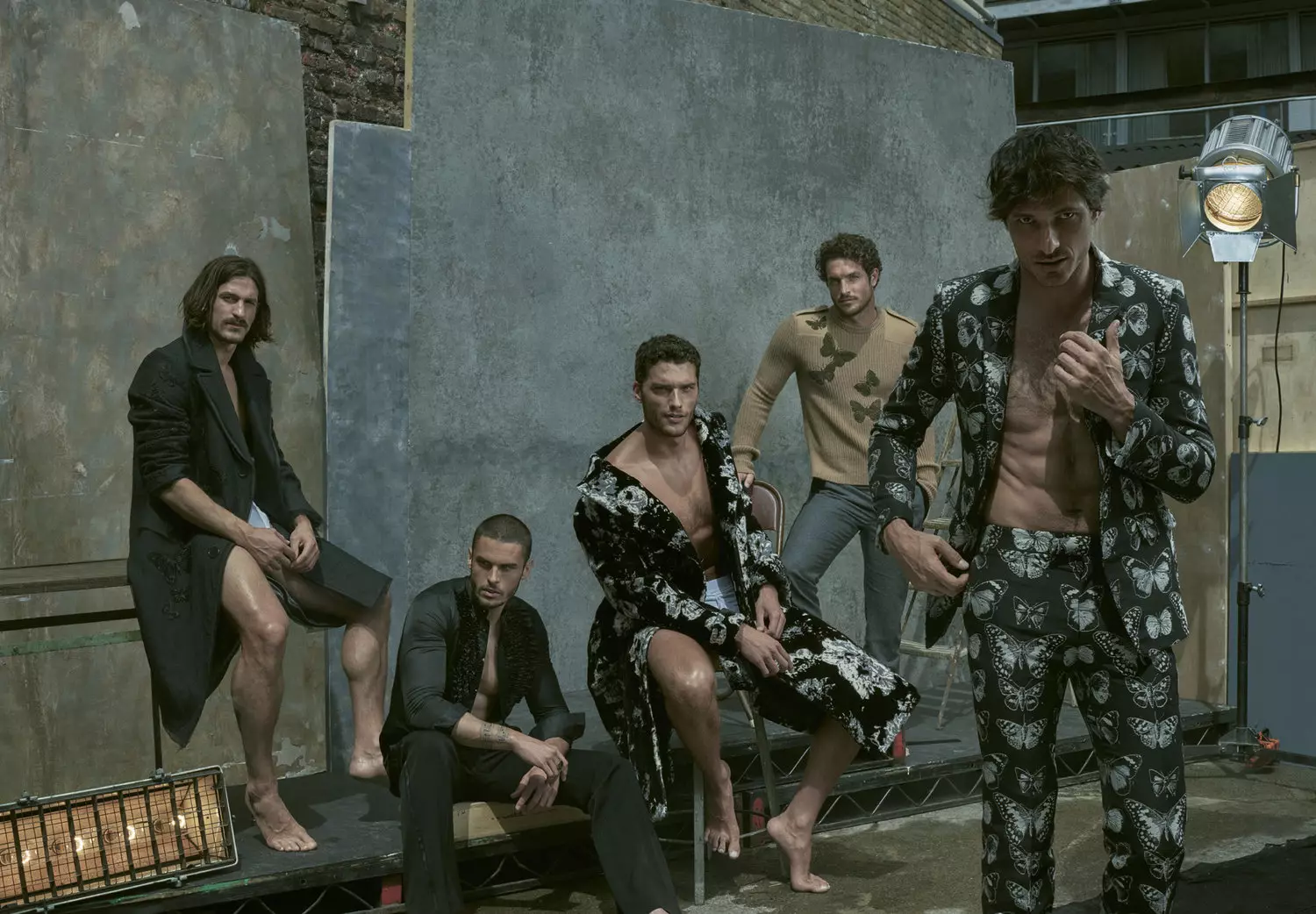 GQ Australia bied 'Big style Issue' aan met sexy seuns deur Mariano Vivanco