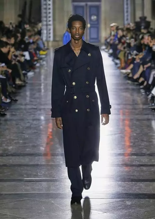 Strákarnir í Givenchy RTW Vor/Sumar 2018 París 1972_10