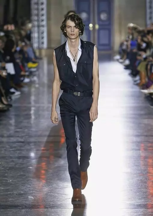 Is-Subien ta' Givenchy RTW Rebbiegħa/Sajf 2018 Pariġi 1972_15