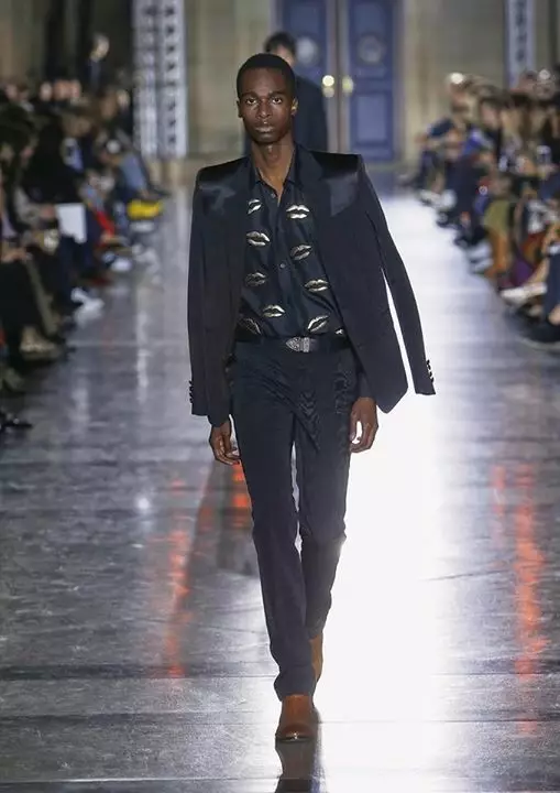 Is-Subien ta' Givenchy RTW Rebbiegħa/Sajf 2018 Pariġi 1972_3