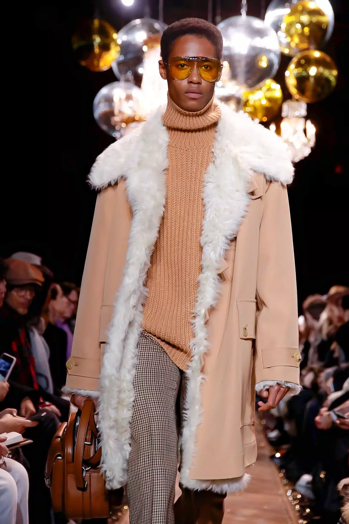 Koleksi Michael Kors RTW Musim Gugur 2019 New York16