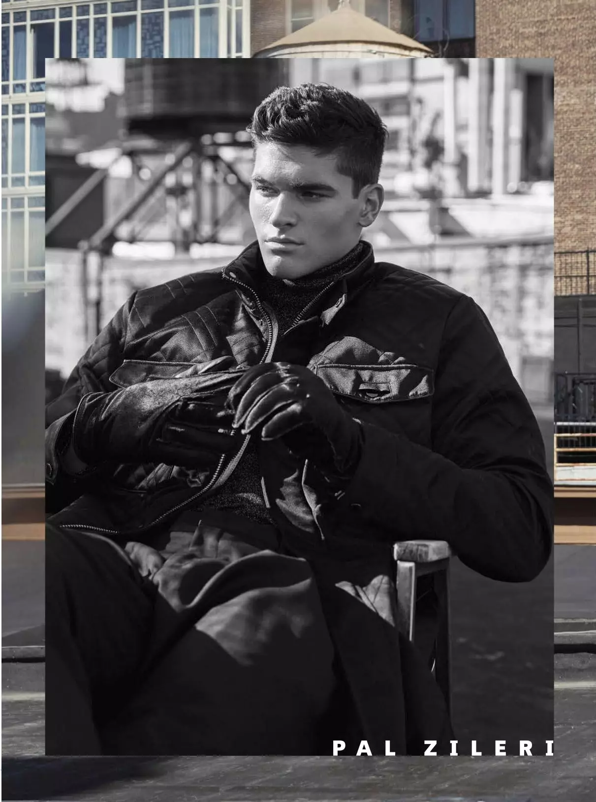 Model Trevor Signorino dan Mariano Ontañón mengambil alih Manhattan dan berjalan melalui senario sempurna ini untuk meneroka penampilan dari Koleksi F/W 2016.