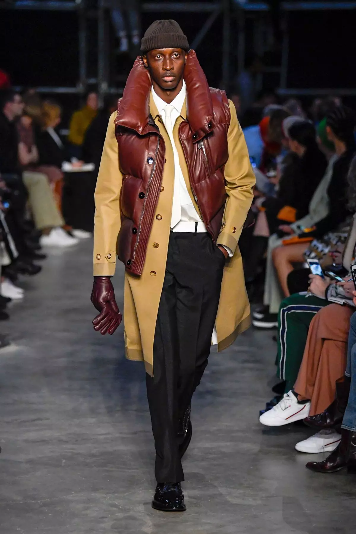 Burberry Männer a Fraen Hierscht Wanter 2019 London105