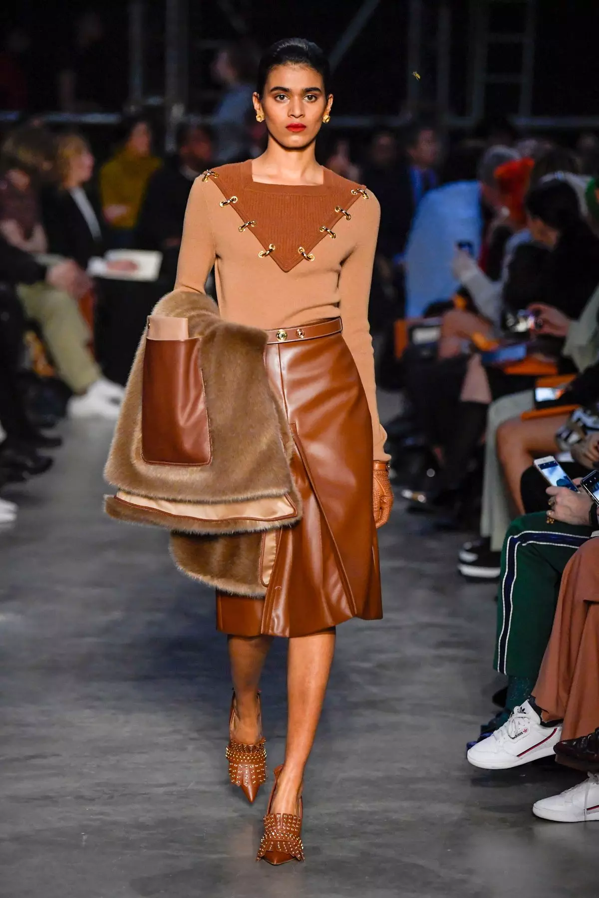 Burberry Men & Women jeseň zima 2019 Londýn70