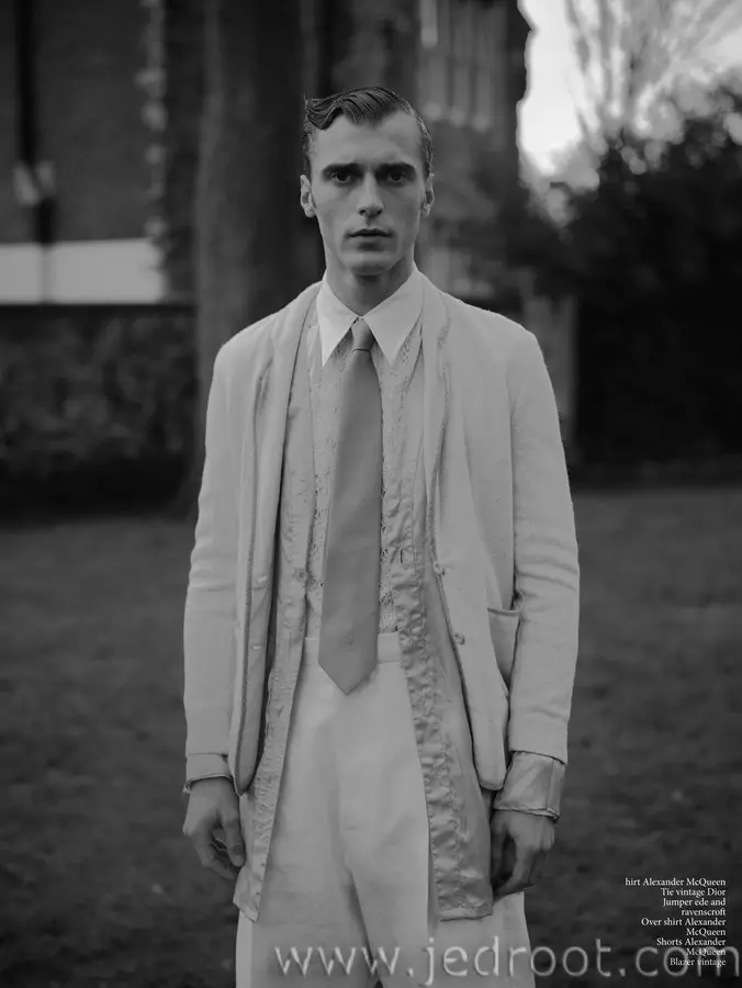 Clément Chabernaud mo L'Officiel Hommes Thailand