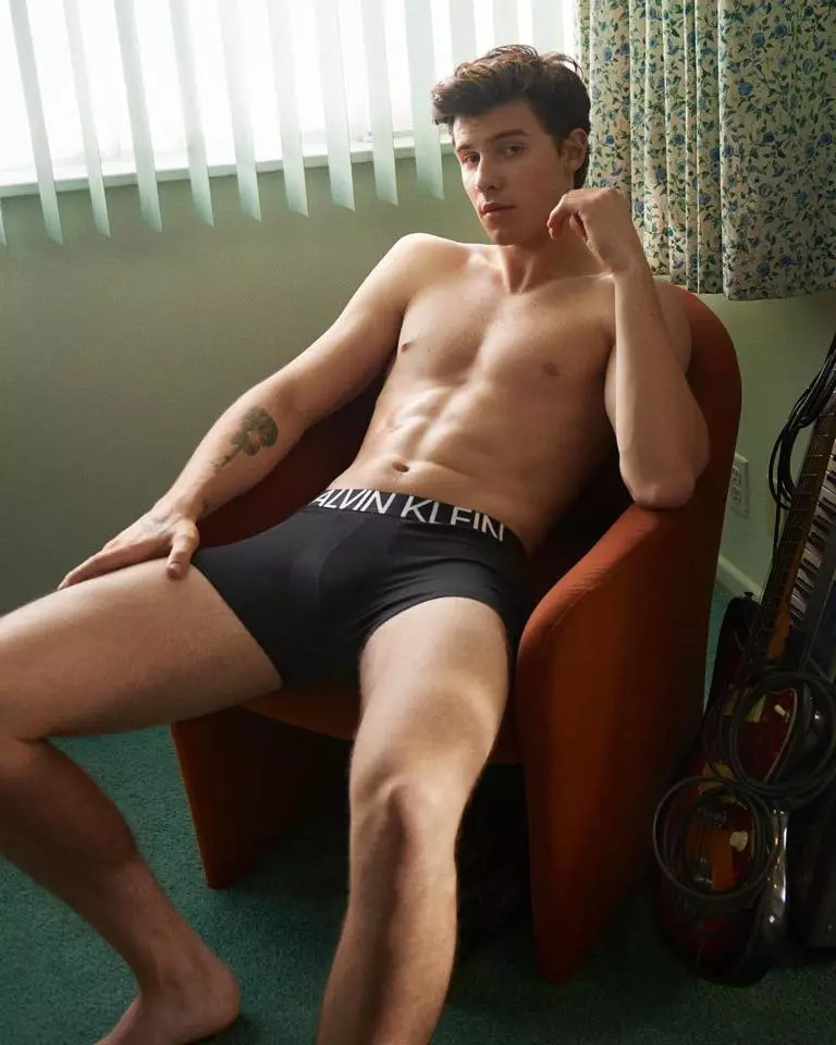 Kaluar AYEUNA: Calvin Klein Jeans & Underwear S/S 2019 20252_5