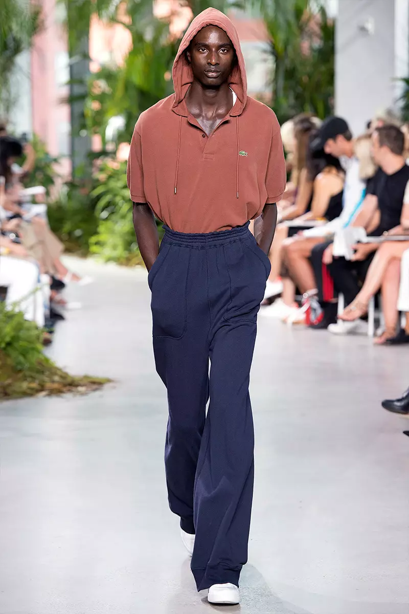 txz | | |-- lacoste-rtw-ss17-nyfw-13