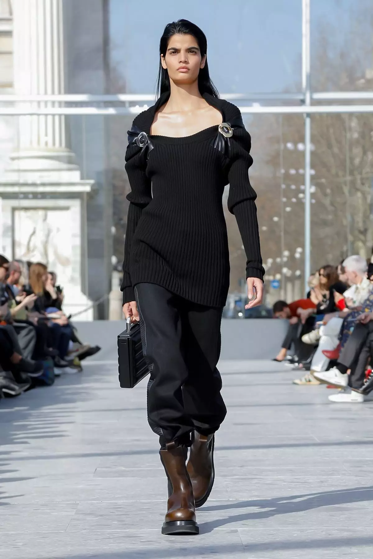 Bottega Veneta Viroj & Virinoj Aŭtuno Vintro 2019 Milano17