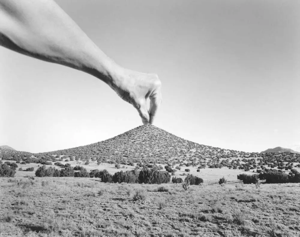 Die buitengewone regte fotografie van Arno Rafael Minkkinen