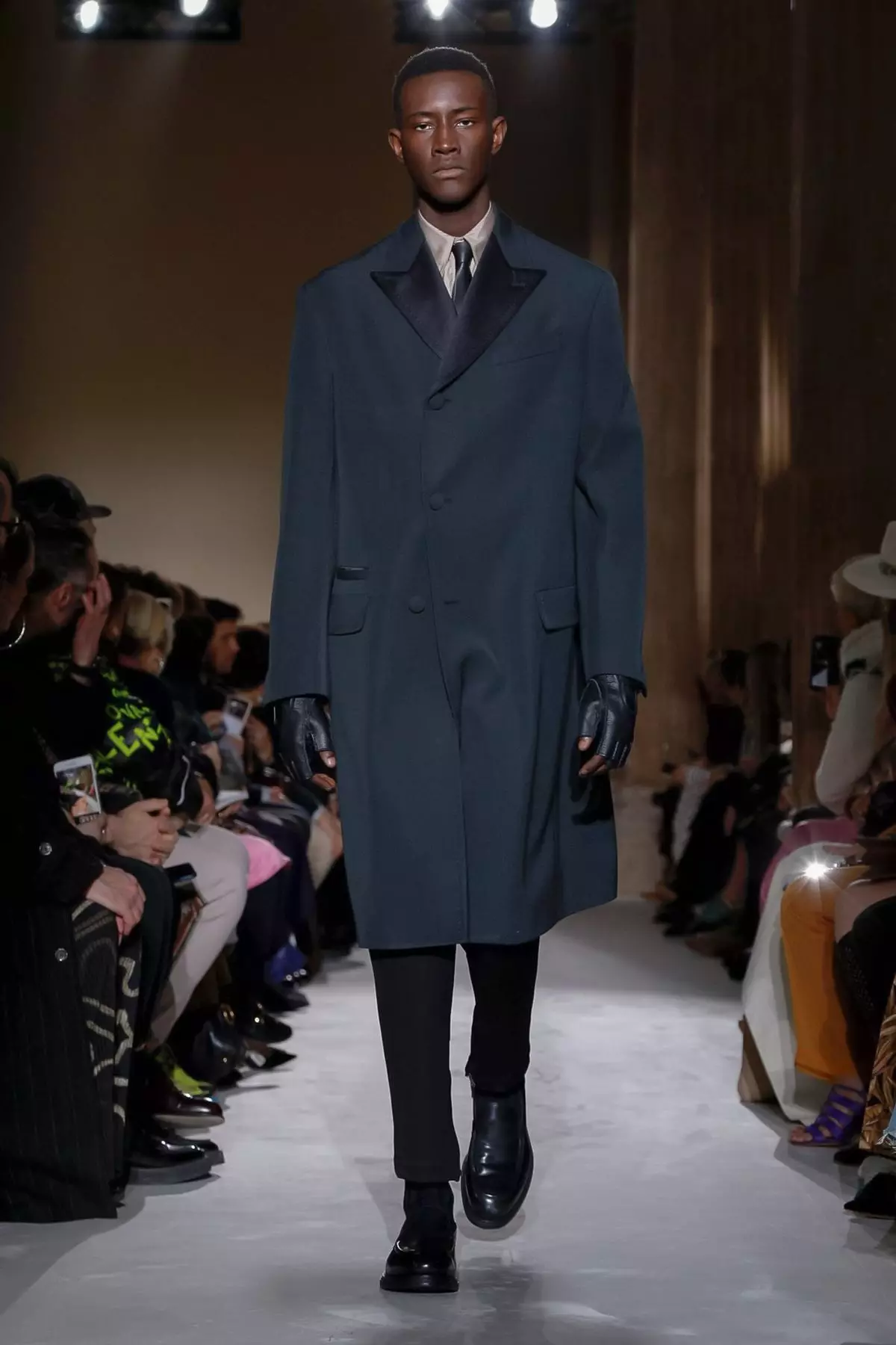 Salvatore Ferragamo Amuna & Akazi Kugwa Zima 2019 Milan50