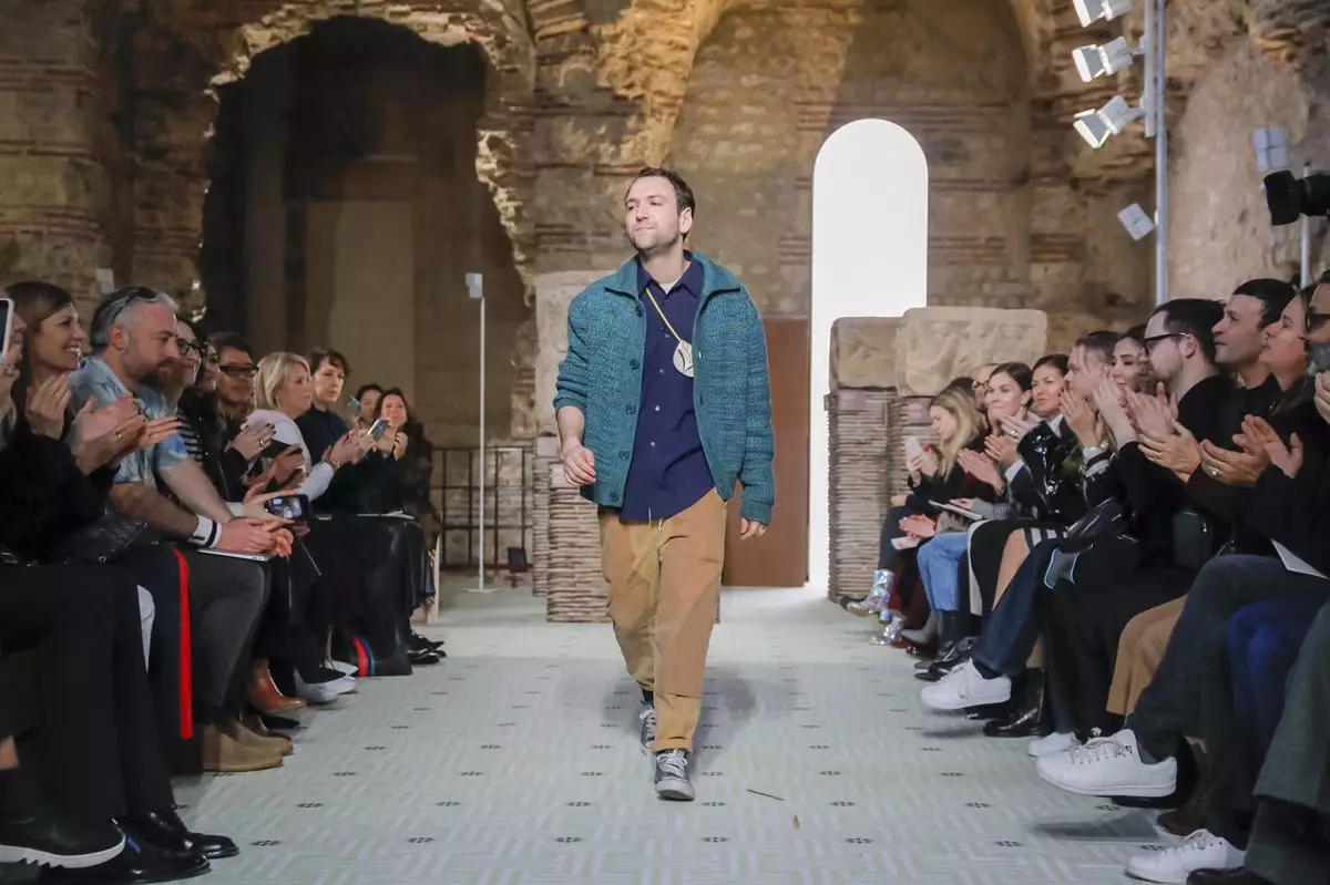 Lanvin Homme Ready To Wear jeseň/zima 2019 v Paríži 20725_15