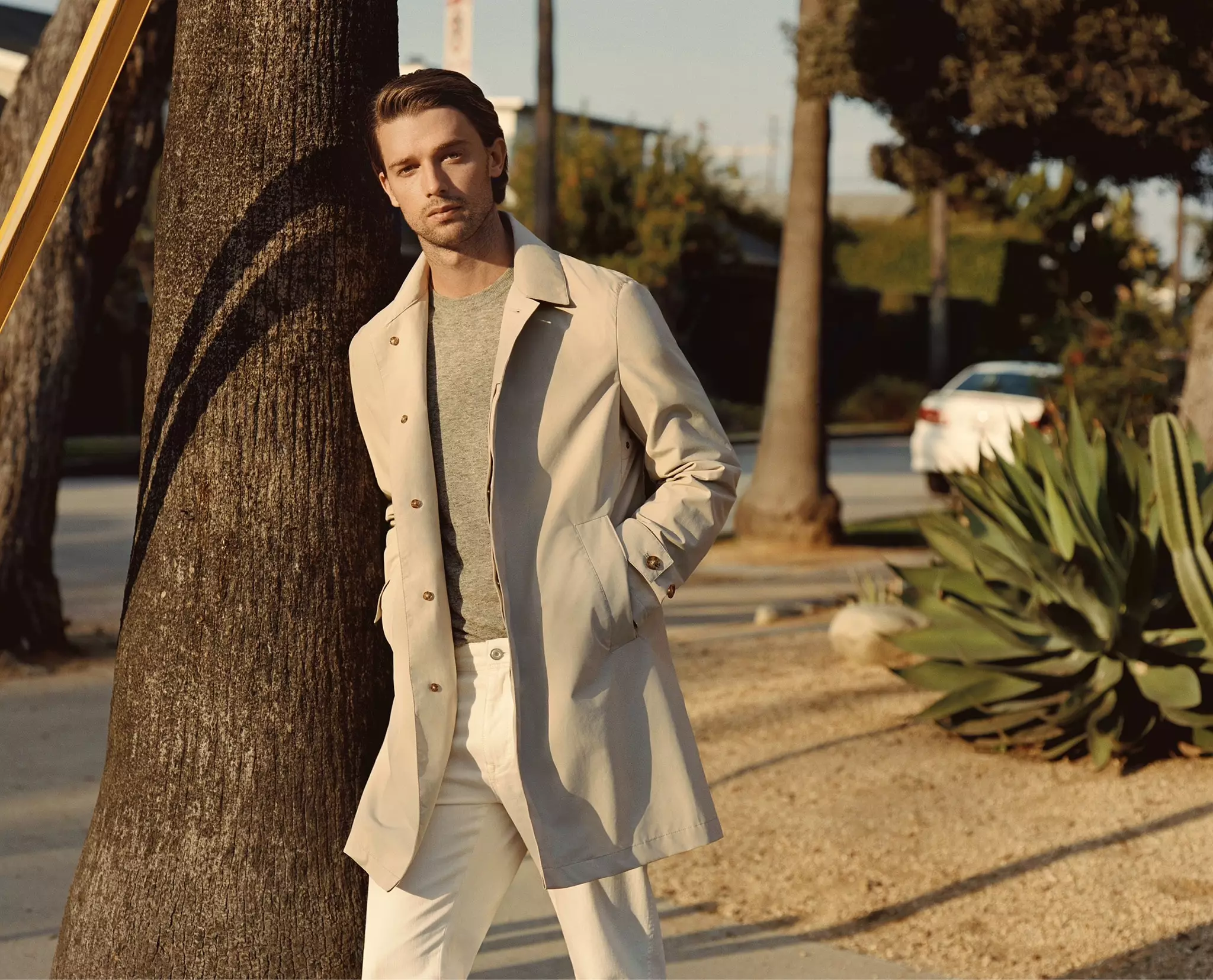 Luke Stedman e Patrick Schwarzenegger per la campagna SS19 di MANGO Man 20872_8