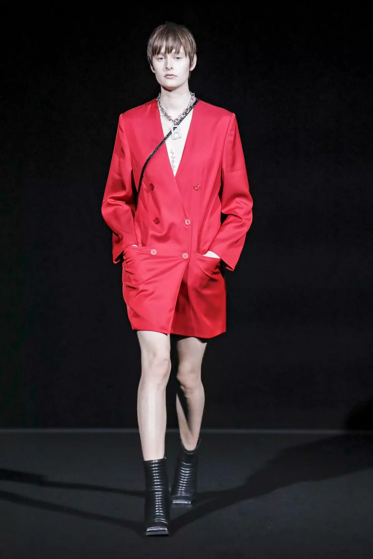 Balenciaga Npaj Kom Hnav Caij Nplooj Ntoos Hlav 2019 Paris18