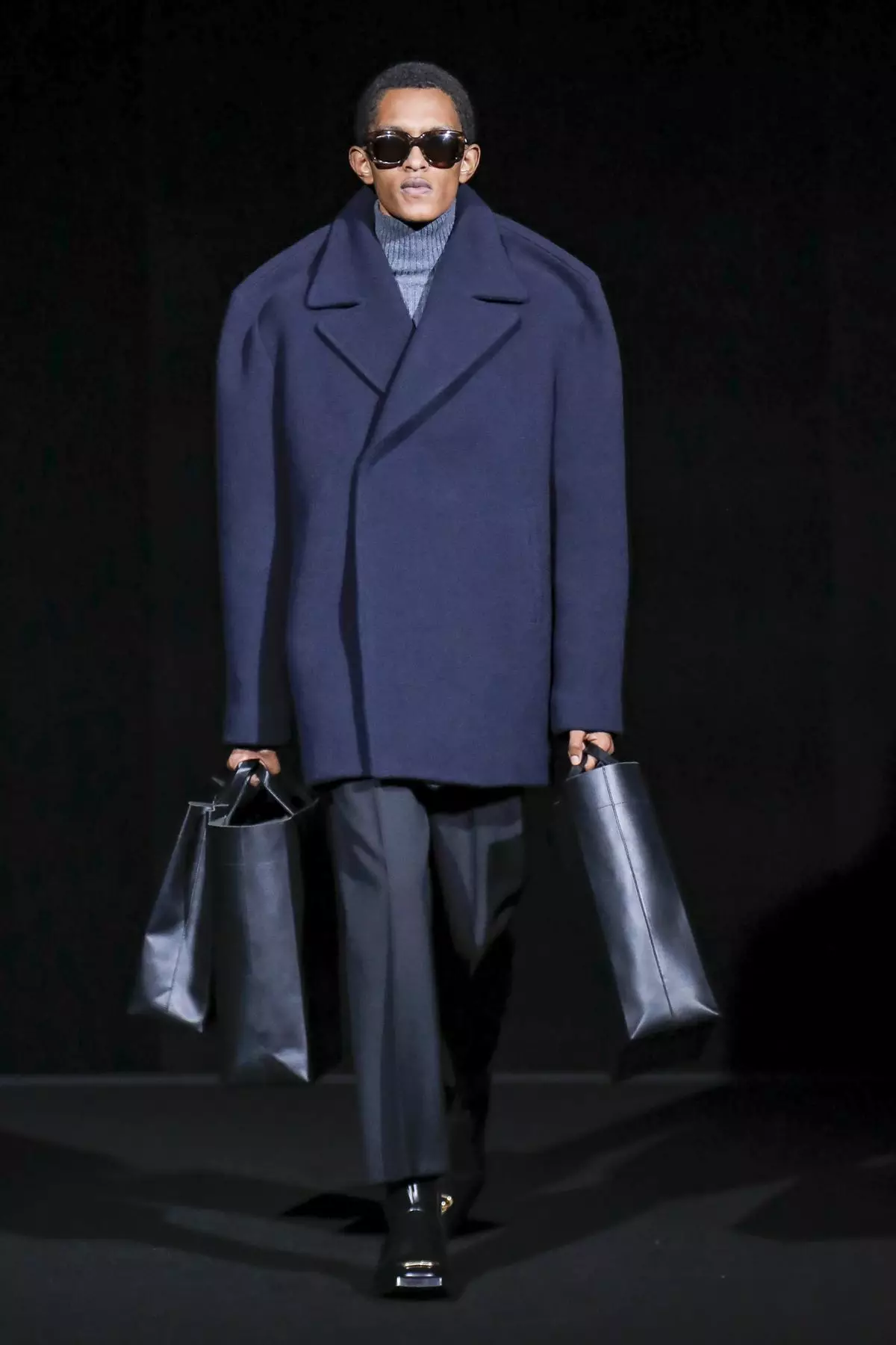 Balenciaga Yakagadzirira Kupfeka Nguva Yechando 2019 Paris34