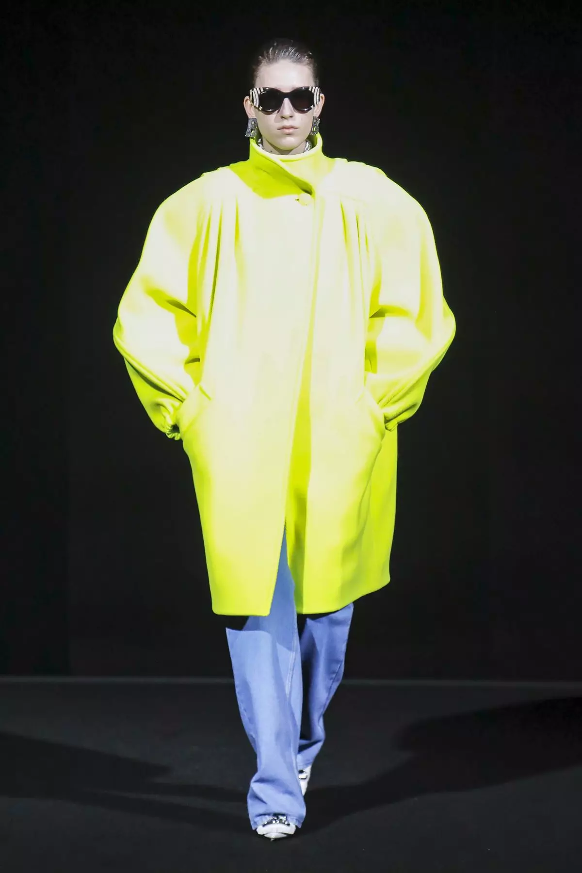 Balenciaga Ready To Wear jesen-zima 2019 Paris60