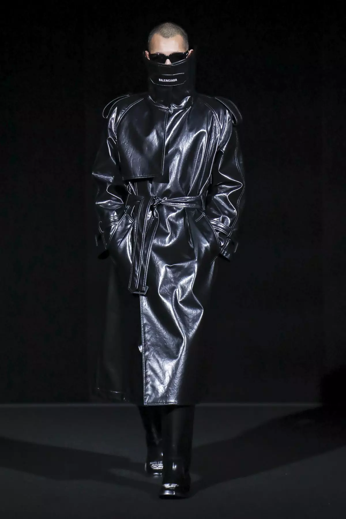 Balenciaga Ready To Wear jesen-zima 2019 Paris66