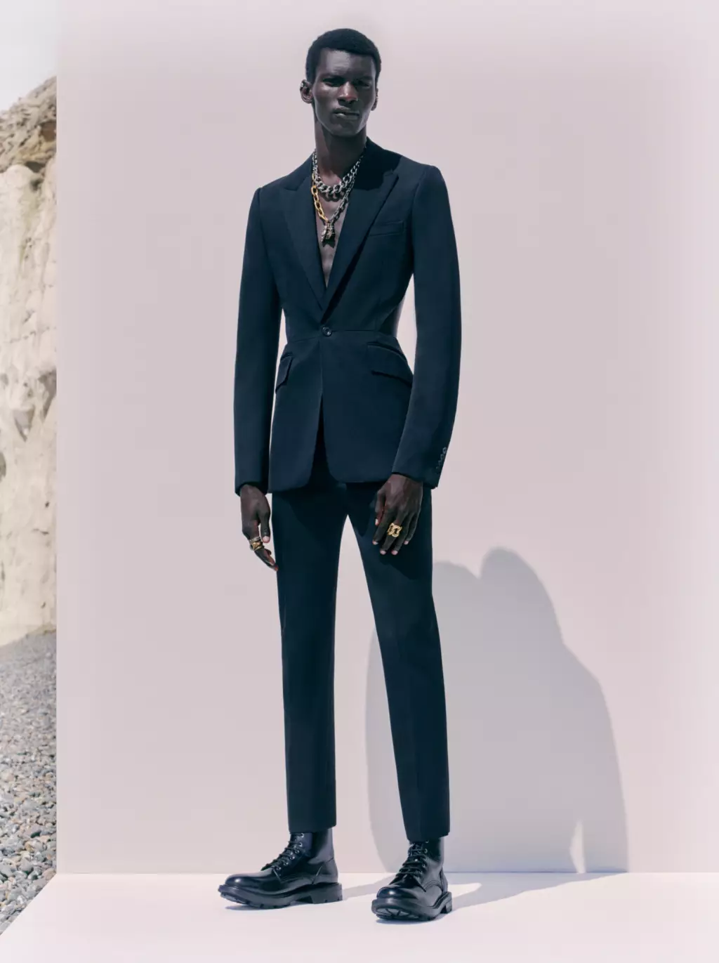 Alexander McQueen Men's Spring 2021 London 2096_21