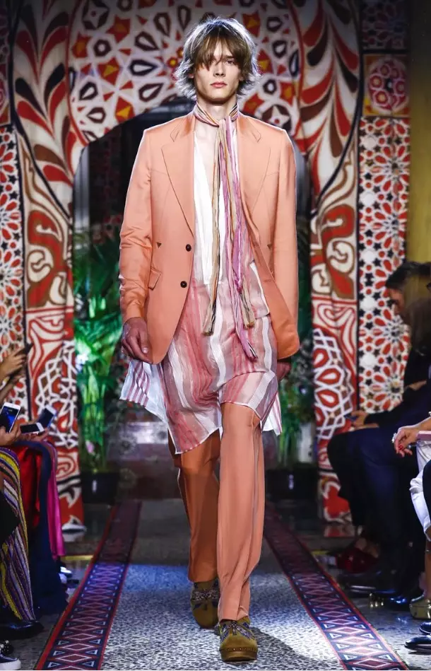 រ៉ូប៊ឺតូ-កាវ៉ាលី-rtw-ss17-milan7