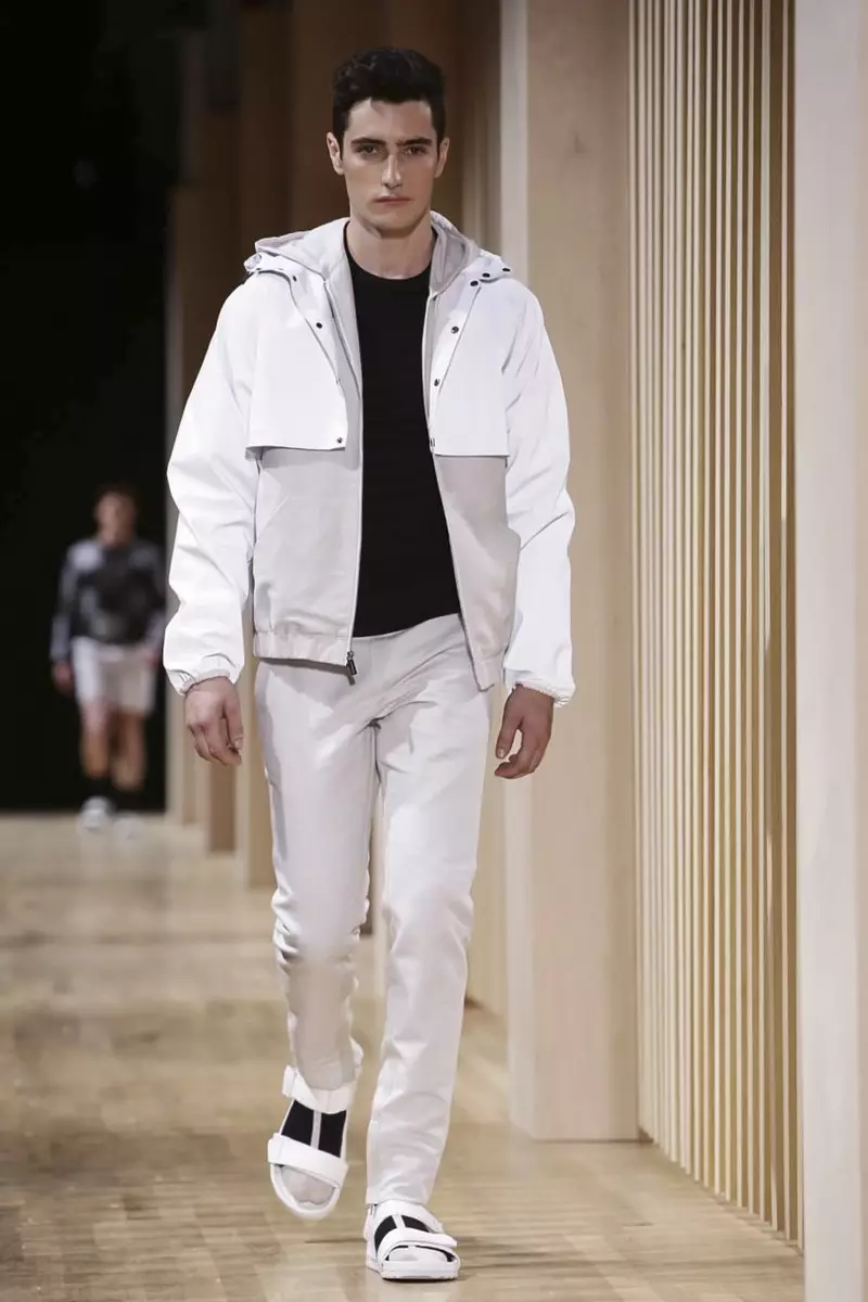 Perry Ellis คอลเลกชั่น Ready to Wear ฤดูใบไม้ผลิฤดูร้อน 2015 ในนิวยอร์ก